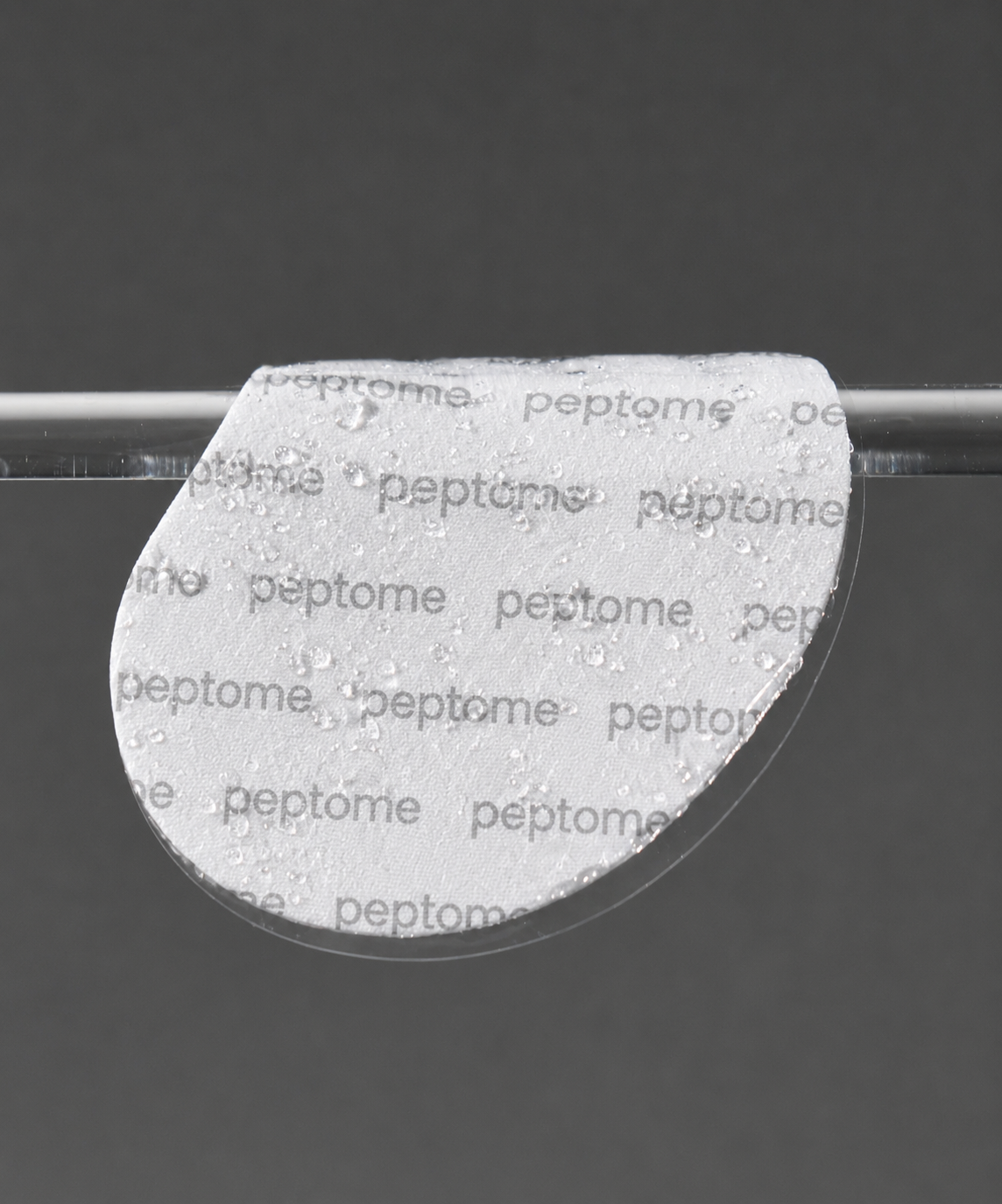 Peptome hydrogel patch with water droplets